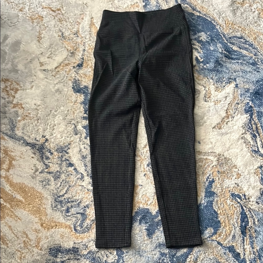 Black and Gray Houndstooth Stretch Pants